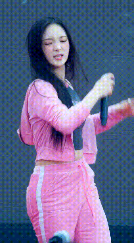 69cd29e3977236327df7900d59834cfc_1786591960_461.gif